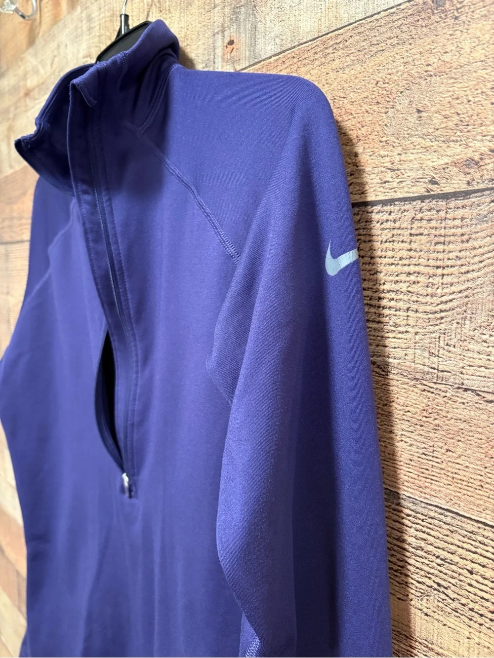 Nike Pro Dri-FIT Women’s Half Zip Pullover Size L Blue/Purple W040